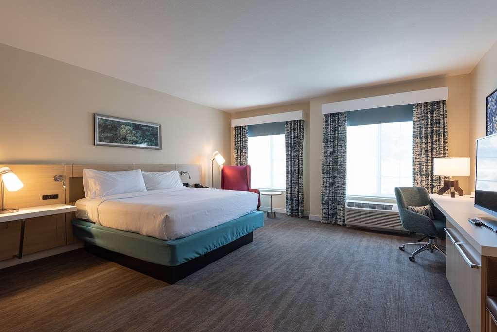 Hilton Garden Inn Калабасас Номер фото